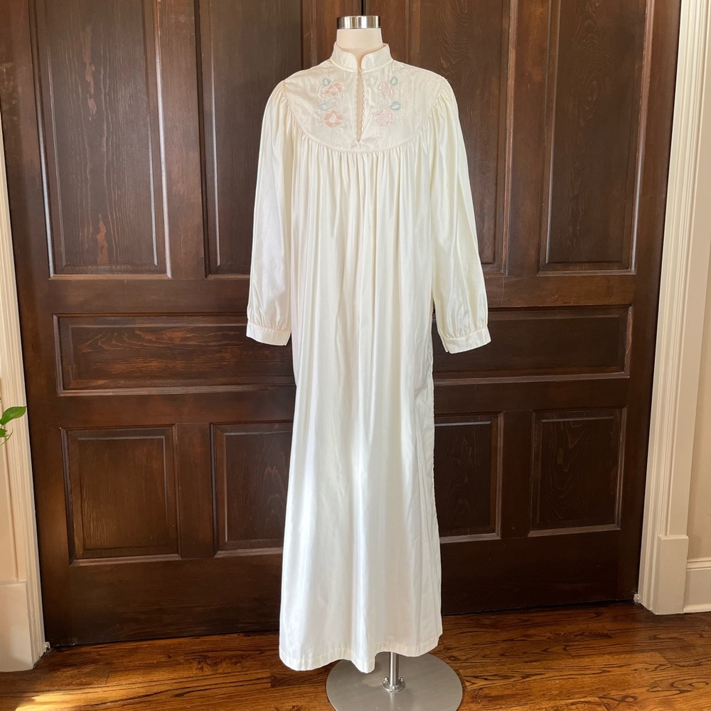 Barbizon Kathleen Nightgown Cuddleskin Flannel Lined Satin Long Sleeve Size L